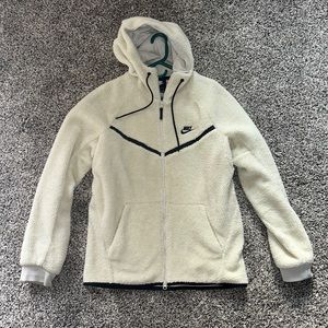 Nike Sherpa Windbreaker